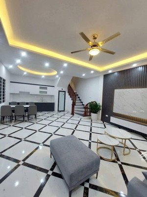 siêu hiếm vĩnh quỳnh, thanh trì nhà dân xây kiên cố 55m x 4 tầng, đẹp long lanh,