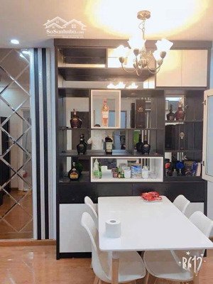 bán căn hộ tứ hiệp plaza 65m2, 2 phòng ngủ, full đồ liền tường, chỉ 3,77 tỷ