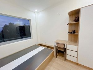 cho thuê chung cư khai trương căn hộ dịch vụ mini studio full nội thất cửa sổ trời ban công