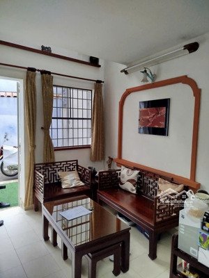 bán nhà đẹp hẻm đẹp 38/ nguyễn văn trỗi, p.15, phú nhuận dt 3,5x6,6 nở hậu 6,2m 3 tầng. giá 4,5 tỷ