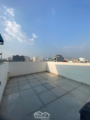 nhà 75m - xây 6 tầng - bán 17.9 tỷ - cách đường trần não 100m p. bình an