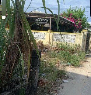 bán nhà riêng tại tam thanh, 2,6 tỷ, 101m2, mặt tiền 8m, đường 27m, có quán cfe chil chil