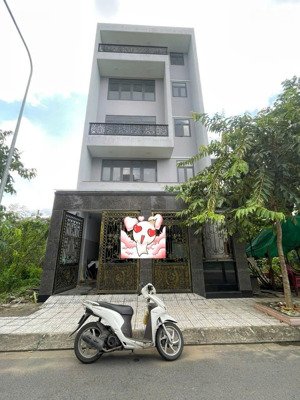 cần bán nhanh nhà hoàn thiện dự án invesco cát lái