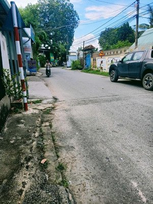 bán đất mặt tiền huỳnh văn lũy, phú mỹ,vị trí đẹp, thổ cư 100m², giá thương lượng