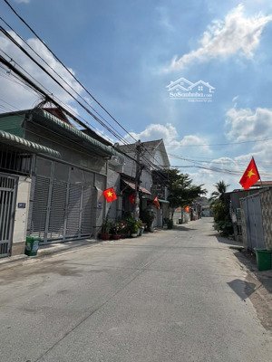{chính chủ} 300m2 thổ cư, mặt tiền 8m2 nở hậu, hẻm oto tránh tại thạnh xuân 22