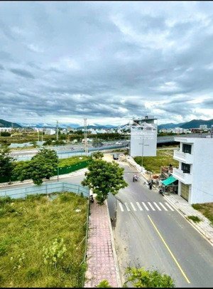 bán đất đã có sổ đỏ, xây tự do, mặt tiền đường 13, khu đô thị hà quang 2, nha trang, khánh hòa