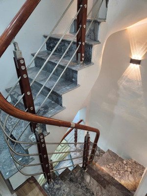 chính chủ bán nhà thanh liệt. nhà đẹp ở ngay, 20m ra ôtô, trước nhà 3gác. dt 35m2 - nhỉnh 6tỷ