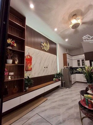 nhà đẹp lô góc phân khúc hiếm full nội thất gần phố 3 phòng ngủ, chỉ 5.9 tỷ