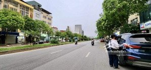 chủ cần thanh khoản gấp trong tháng nhà đẹp phố hồng tiến, ô tô tránh, kinh doanh