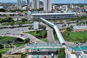 góc 2 mặt tiền xa lộ hà nội ngay vành đai 2 duy nhất chào bán quy hoạch cao 25 tầng