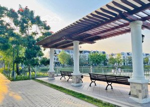 np lake view city, view hồ 5x20m, mt đường d, trệt + 3l, 5pn, 5wc. giá : 23 tỷ. lh : 