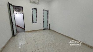 nhà tây hồ siêu phẩm 50m2, 6 tầng, cầu thang máy nhập khẩu, ô tô đỗ cửa