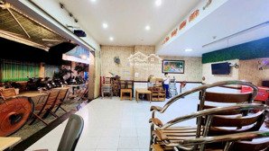 cần bán c/c trệt buôn bán sầm uất lô a đang kinh doanh cafe đông khách, buôn bán mọi ngành nghề