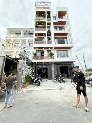 nhà có thang máy đường trần thị cờ, dt:4x23m, lửng, 3lầu, 4pn, 6vs, gara ô tô, sân thượng, 8,7 tỷ