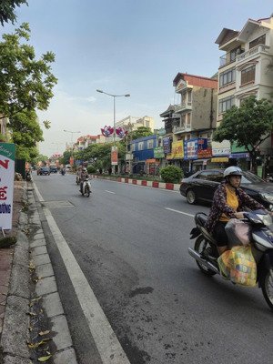 bán nhà mặt phố vạn phúc, hà đông - vỉa hè 5m - kinh doanh nhiều ngành nghề - chủ thiện chí
