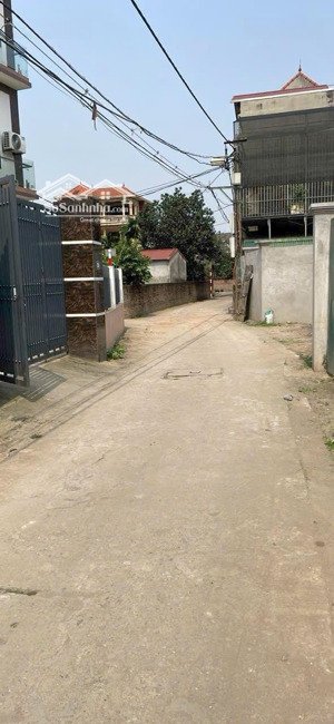 chính chủ bán đất cự khối, 82.9m2 - lô đất nở hậu - ô tô vào tận nơi - giá hiếm!