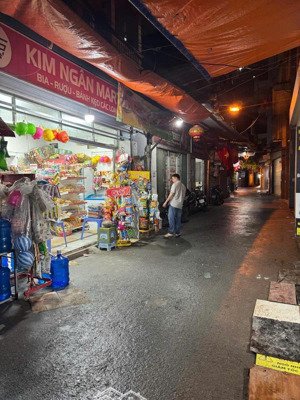 chính chủ bán nhà 322 mỹ đình, 31m2, 3 tầng chỉ với 6 tỷ.