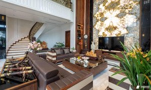 cần tiền bán gấp nhà 3 ngủ rộng 126m2 chỉ 8.85 tỷ.