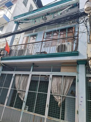 nhà hxh 186/ đường bình thới phường 14 quận 11 chủ bán để chia tài sản