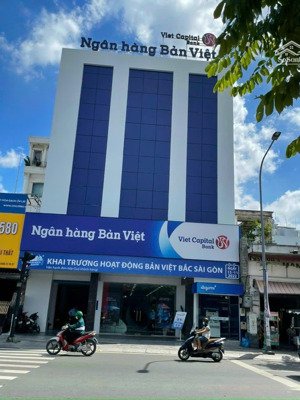 bán gấp tòa nhà cách mạng tháng 8, quận 3 - hđt: 250 triệu - 14x26m - 7 tầng - giá 99,5 tỷ tl