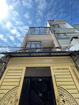 bán nhà 3 tầng, hxh tạ quang bửu p4 - q8