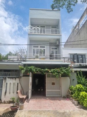 bán nhà mặt phố tại phú xuân 2, giá 7,5 tỷ, 100m2, 4pn, 3wc