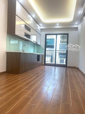 văn cao - trung tâm ba đình - nhà mới tinh 45m2 5 tầng thoáng trước sau 2 nhà ra phố vỉa hè đá bóng