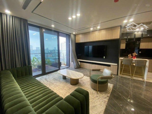 chính chủ bán ch chung cư 43-45 đốc ngữ - ba đình, dt 145,5m2 3 ngủ, căn góc, tm riêng, giá 9.35 tỷ