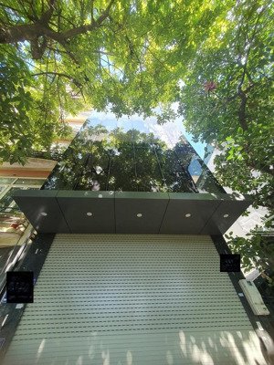 bán tòa nhà mặt phố hoàng quốc việt, cầu giấy, thông sàn, 7t thang máy, 116m2, mt 5.8m, 49 tỷ.