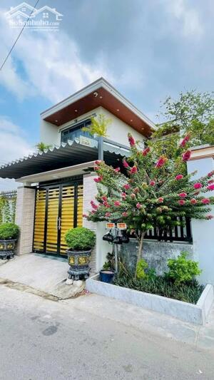 BÁN NHÀ 1 LẦU 1 TRỆT NGAY NGÃ 4 TÂN TRIỀU