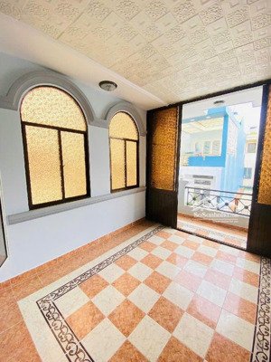 nhà một đời chủ đúc btct cổ điển hẻm xe hơi shr hoàn công nhỉnh 6 tỷ - ở ngay