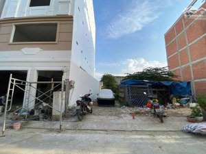 cần tiền bán gấp nền 50m2 ngay tại bình tân
