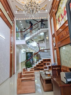 siêu phẩm 145/ mã lò ngay sát mặt tiền đường mã lò sát bệnh viện bình tân đối diện ubnd phường btđ