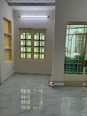 chính chủ bán nhà 2 tầng không qh phường tân hòa, giá 4,2tỷ, lh: mr. trí