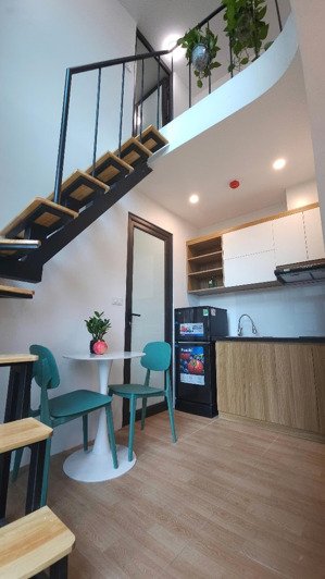 chính chủ cho thuê căn hộ 2 phòng ngủ đầy đủ nội thất tại trung kính chỉ từ 8,9tr ở ngay