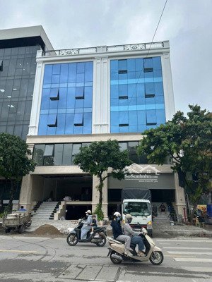 cho thuê toà nhà 153m2 tại phố đức diễn, phường phúc diễn