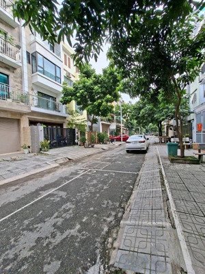 bán gấp nhà liền kề phân lô, lô góc hai thoáng, văn khê, hà đông - 85m2 x 5t, mt 5m, giá 23,5 tỷ