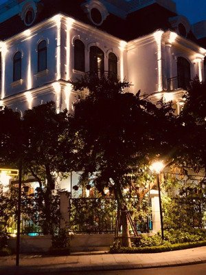 bán căn biệt thự góc 2 mặt tiền - vinhomes imperia hải phòng. diện tích 247 m²