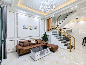 quá hiếm - nhà dân xây xuân la - tây hồ - 50m ô tô tránh - full nội thất - ở sướng - nhỉnh 6 tỷ