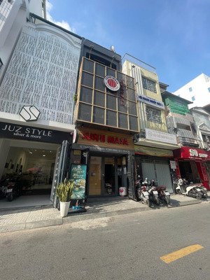 mặt tiền đường quận 1 đường thạch thị thanh 4x16m, 3 lầu giá 23 tỷ tl