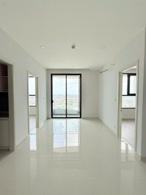 chính chủ cần bán căn góc 70m2,2pn/2wc - 4.6 tỷ ( đúng căn/ đúng gía, lh: hoàng