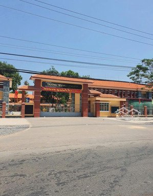 đất mặt tiền đường tỉnh đt 750 nằm sát kcn