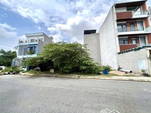 cần tiền để xử lý công việc bán gấp đất hẻm 45 trường lưu, long trường, q9 dt: 90m2 ( ngang 6m )