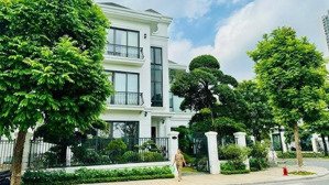 bán gấp biệt thự lão thành cách mạng tại yên hòa, cầu giấy , 80 tỷ, 2002m2, nội thất đầy đủ