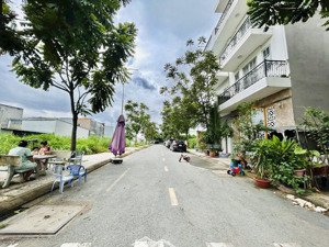 bán lô đất đường 12m tại an phú đông, q12. dt 5x11.2=57m2 thổ cư. giá nhỉnh 3 tỷ