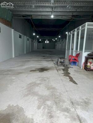 Cho thuê kho xưởng 380m2 Hà Huy Giáp Thạnh Xuân Quận 12