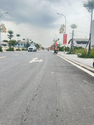 cực nóng lô đất vàng tại mai lâm,đường oto thông thoáng,sát vin cổ loa,cầu tứ liên