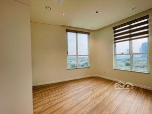 cần bán gấp căn 3 phòng ngủ 125m2 view sông view pháo hoa đẹp zeit river thủ thiêm giá chỉ 25 tỷ
