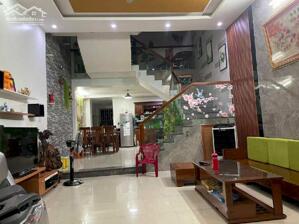 NHÀ 3 TẦNG 3 MÊ KIÊN CỐ- PHẦN LĂNG 18- THANH KHÊ- ĐẦY ĐỦ CÔNG NĂNG- DỌN VÀO Ở NGAY.