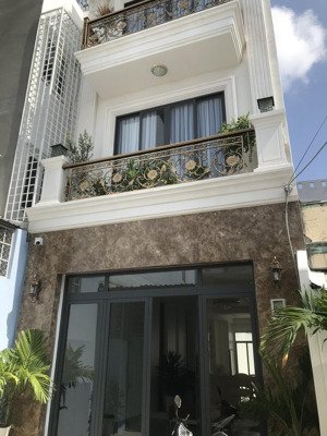 nhà 270m2 xe hơi tới nhà, dt 5x17m - quận 7 - giá nhỉnh 9,x tỷ